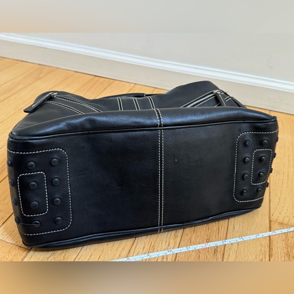 Tod’s traditional Italian 1 strap leather shoulder tote zip top handbag classic - Picture 11 of 15